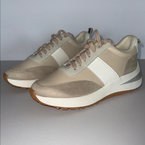 ShuShop Serafina Sneakers Beige and White Sneakers size 9 women’s NWOT - Picture 1 of 10